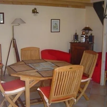 Rue Leon David Proximite Plage * Les Sables-dʼOlonne